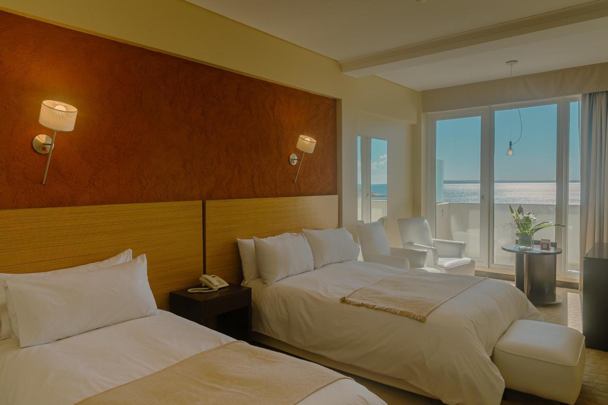 Rayentray Grand Hotel ปวยร์โตมาดริน ภายนอก รูปภาพ